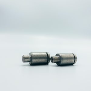3235583-1 Pivot Pin